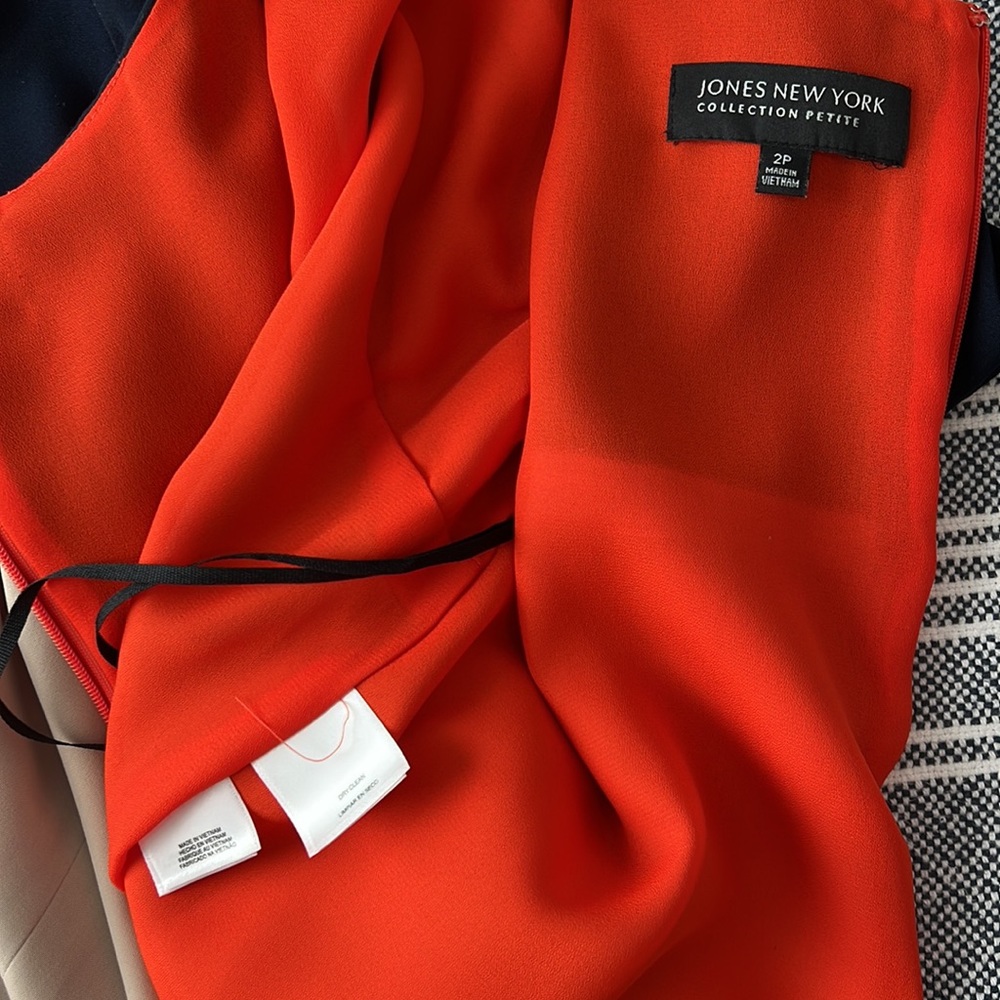 Jones New York Dress - Picture 5 of 6